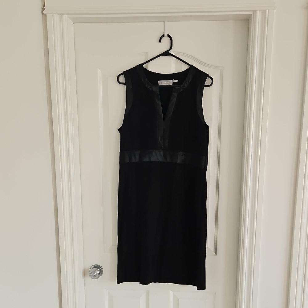 Elegant Black Sleeveless Dress